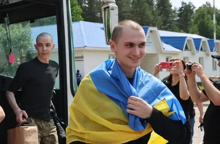 повернення з полону