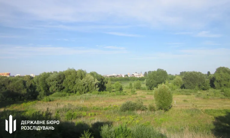 На Волинi ДБР викрило посадовця Держгеокадастру на незаконному продажi землi заповiдного фонду