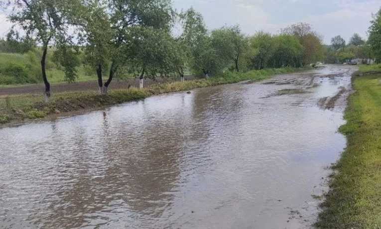 затопило село Саранчуки