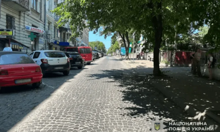 У Тернополі велосипедист збив жінку та втік