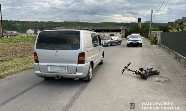 У Заліщиках водій збив дитину на електросамокаті
