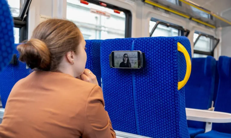Через Тернопіль курсуватиме потяг із USB, снеками та зручними кріслами