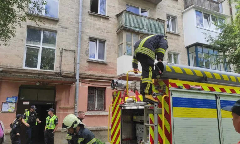 У Тернополі пролунав вибув у квартирі: загинули люди
