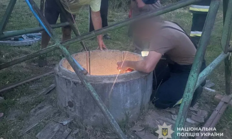 На Тернопільщині під час чищення колодязя загинув чоловік