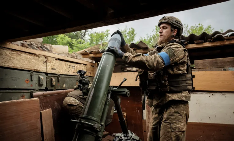 Часів Яр. Захисники, які зупиняють наступ російської піхоти