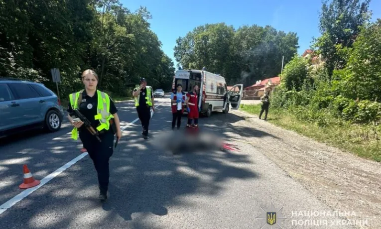 На Тернопільщині водій "Еталона" збив на смерть чоловіка