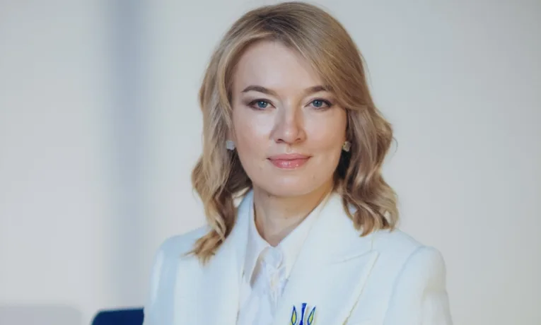 Олена Шуляк