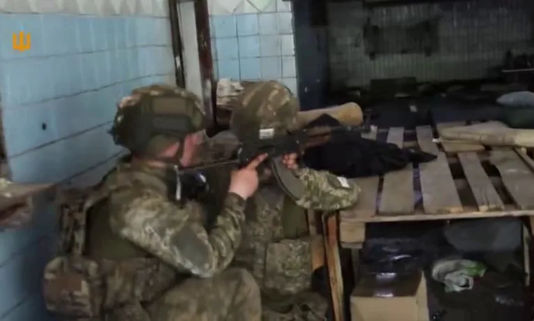 Контракт 18-24: бійчиня Аліна скористалася шансом стати морпіхом