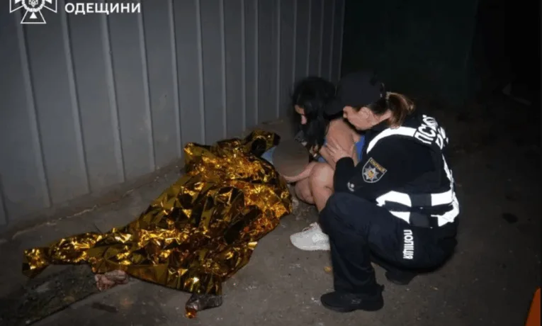 Росія вночі масовано атакувала кілька українських міст - загинула жінка, є поранені