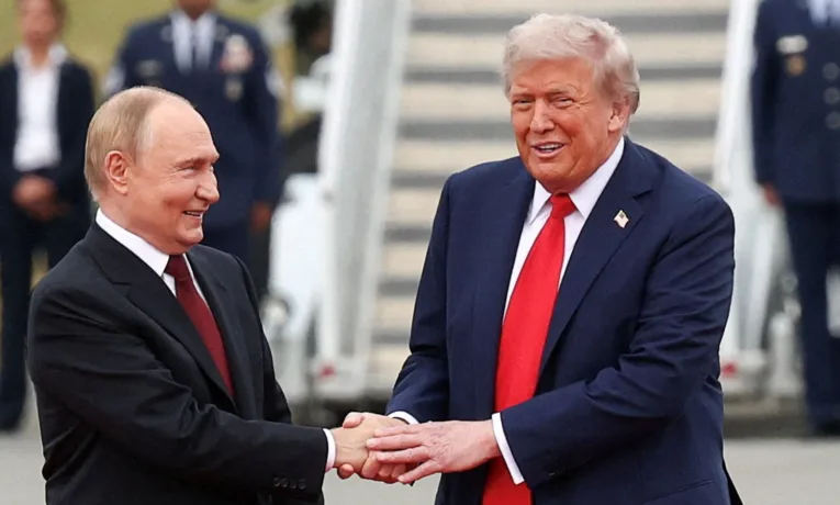 Підсумки переговорів Трампа і Путіна в Алясці: «прогрес» без угод