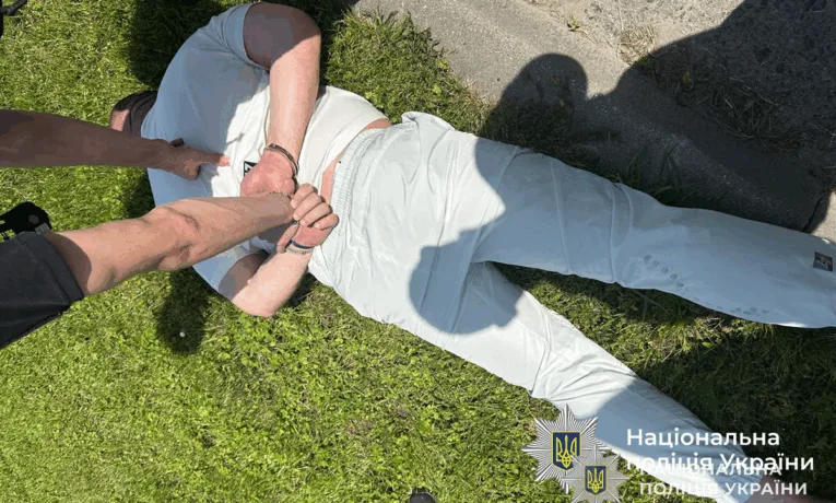 За 15 тисяч — фейкове звільнення від армії: справу тернопільського афериста передали до суду