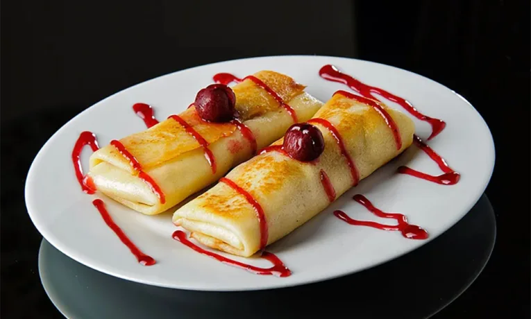 Млинці з вишнею