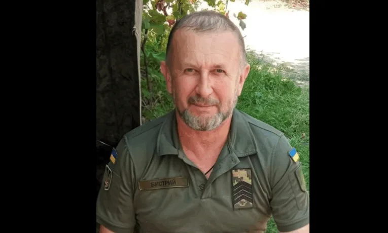 Михайло Хлопецький