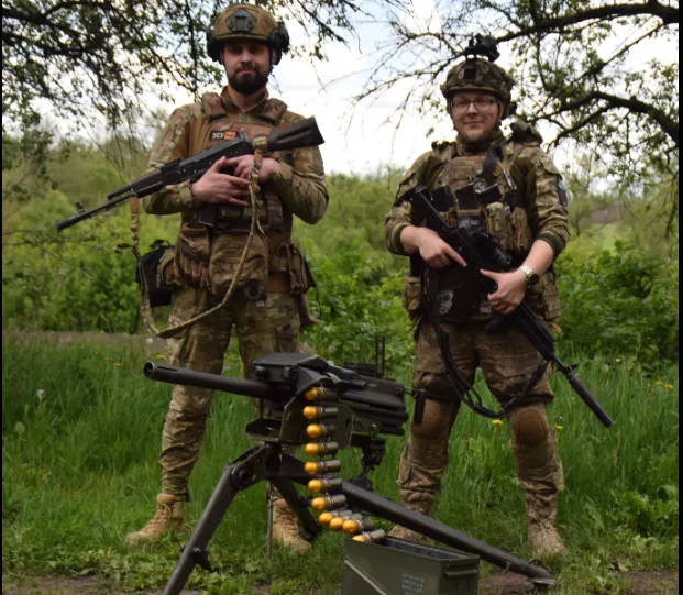 Українські воїни громлять окупантів із гранатомета «Mk 19»
