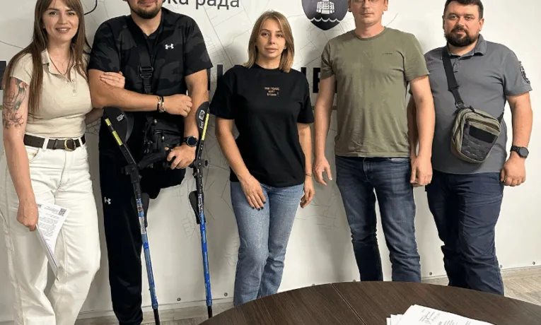 У Тернополі посилять контроль за паркуванням на місцях для людей з інвалідністю