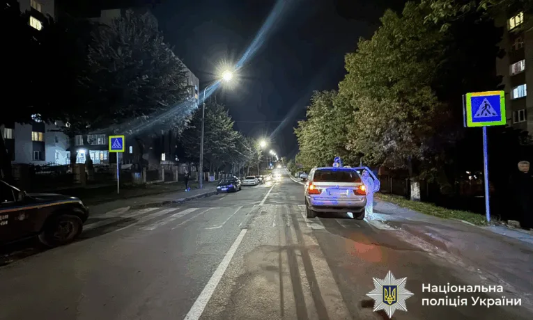 У Тернополі водій на BMW збив студентку на переході