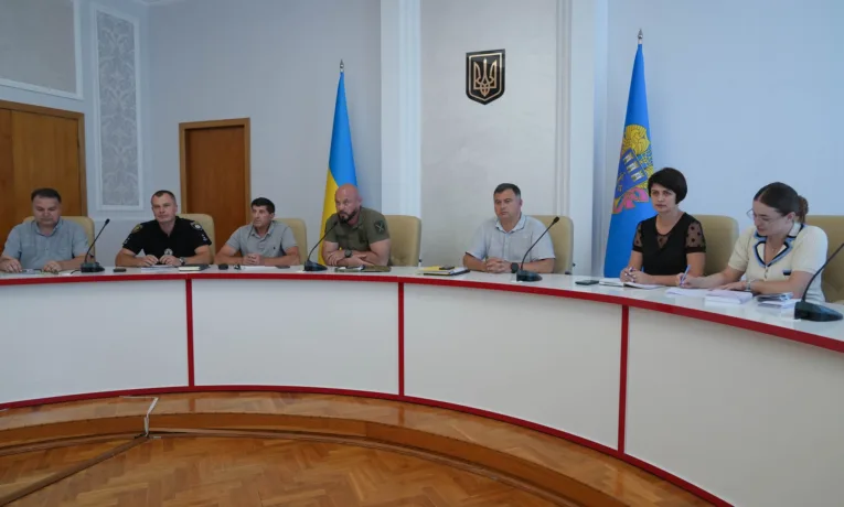 Заступник начальника Тернопільської ОВА Тарас Пастух провів діалог із родинами полонених військових