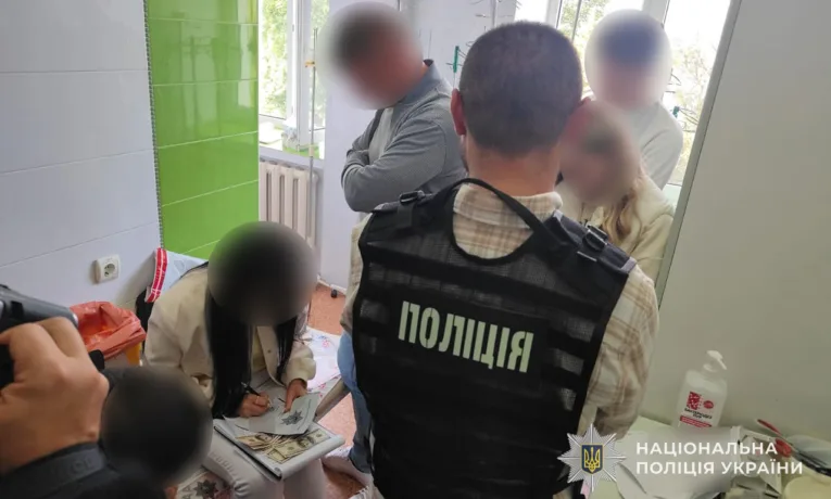 На Тернопільщині затримали голову ВЛК ТЦК, який вимагав хабар за фіктивний діагноз