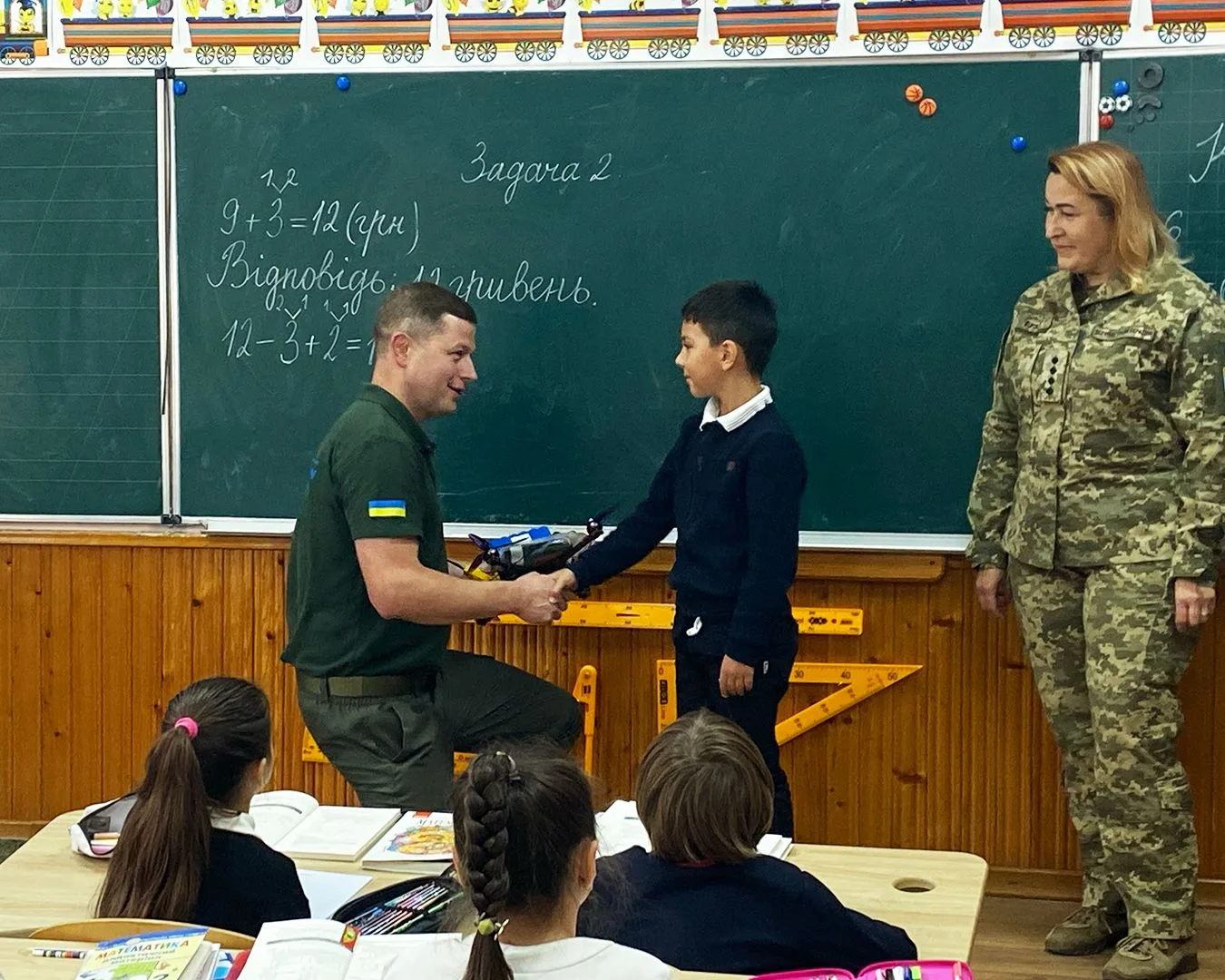 Школяр з Тернополя перетворив подарунок «зубної феї» на помсту за тата