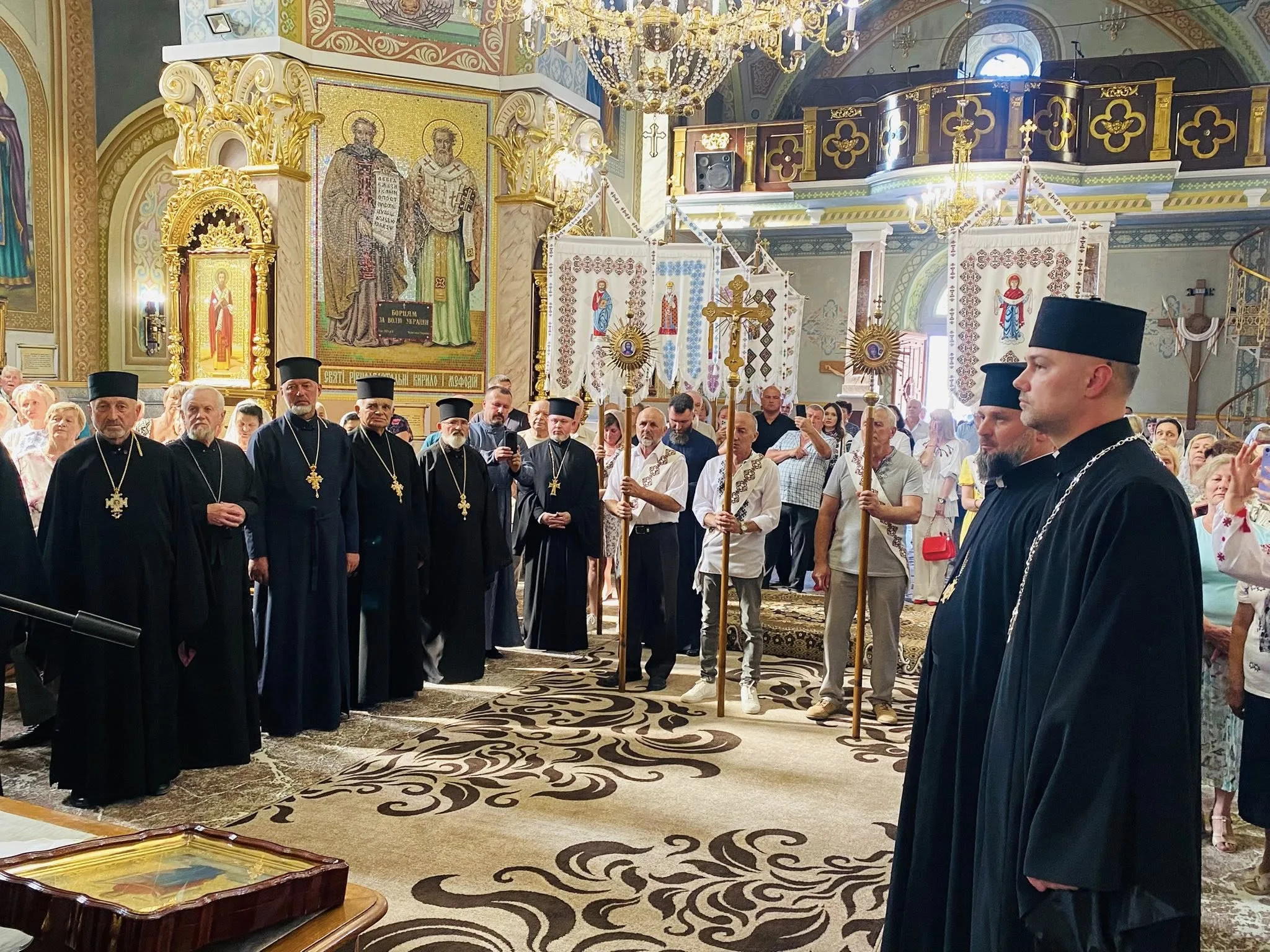 Митрополит ПЦУ Епіфаній прибув на Тернопільщину з першосвятительським візитом (фоторепортаж)