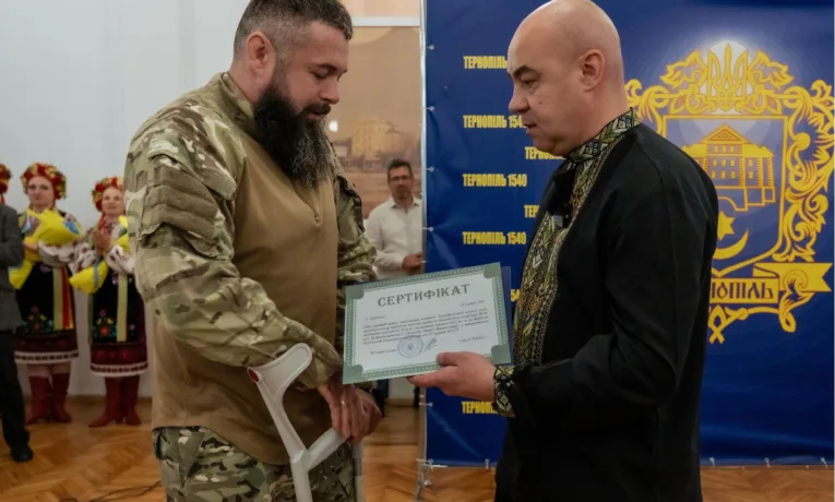 Комaндир роти «Сaфaрі» Миколa Гринчук отримaв квaртиру від Тернополя