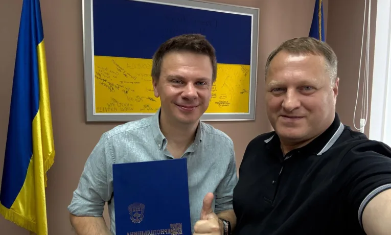 дмитро комаров