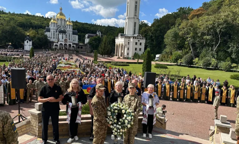військове паломництво
