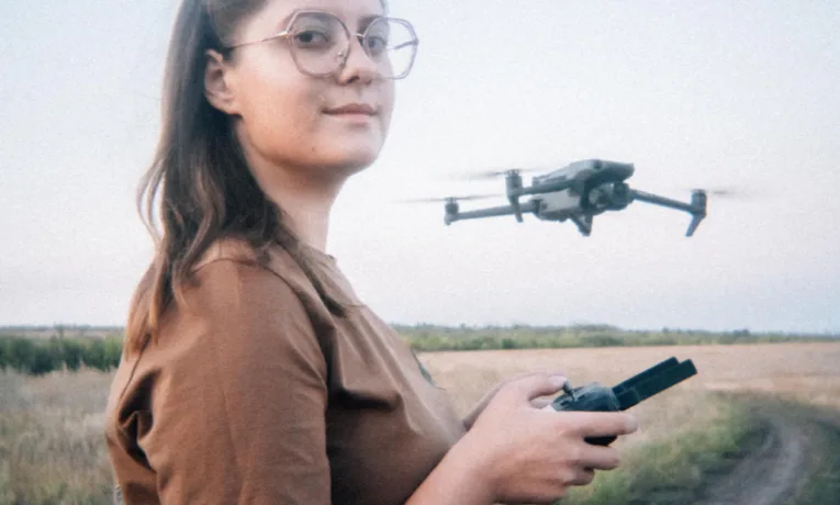 22-річна Лана з Тернополя з побратимом захопили в полон окупанта за допомогою дрона