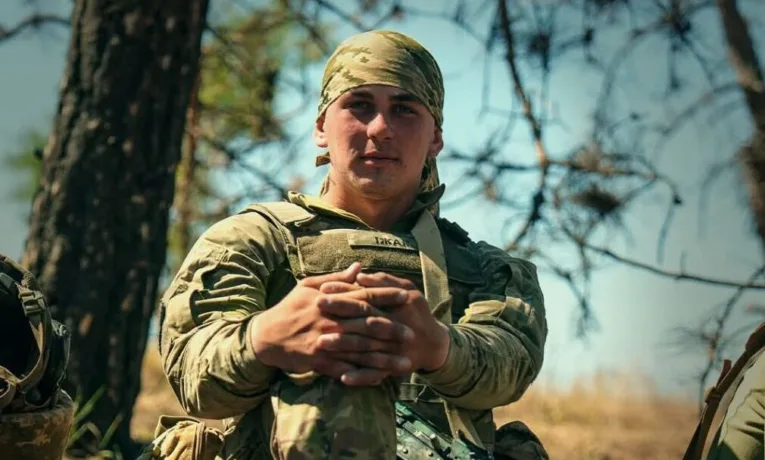 Доброволець «Їжак» проходить амфібійну підготовку: став у стрій замість батька