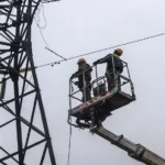 Через негоду понад 1,5 тисячі жителів Тернопільщини залишилися без електропостачання