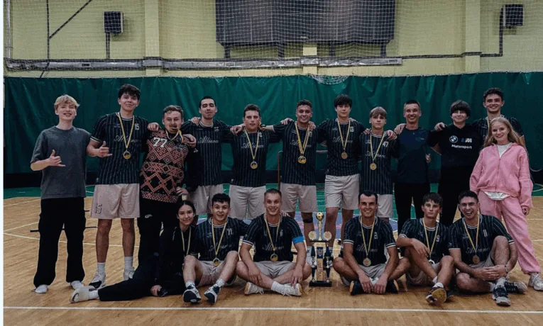 Команда «Альянс» із Тернополя виборола Кубок України з флорболу