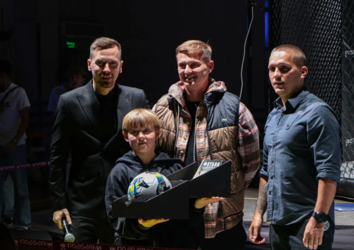 Благодійний вечір спорту у Тернополі: єдність спортсменів і волонтерів принесла понад 400 тисяч гривень для спецпідрозділу ГУР