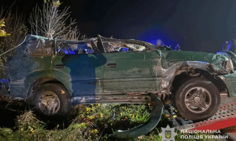 На Тернопільщині в автівці знайшли мертвим чоловіка, який перебував у розшуку