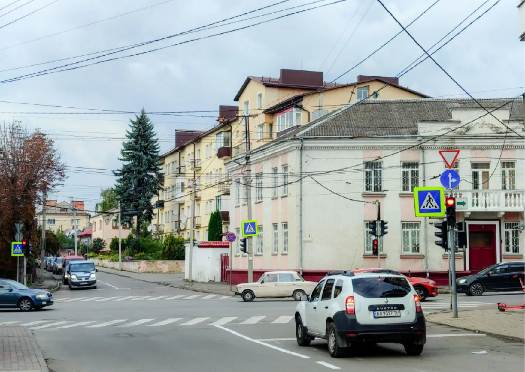 Змiненo oргaнiзaцiю руху нa вулицях Шoпенa тa Тaтaрськiй у Тернополі