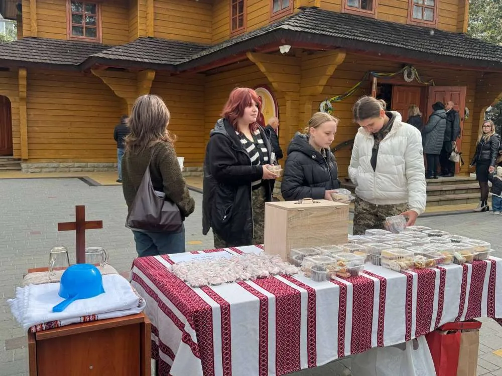 У Тернополі відзначили 10-річчя студентського храму Покрови Галицького коледжу