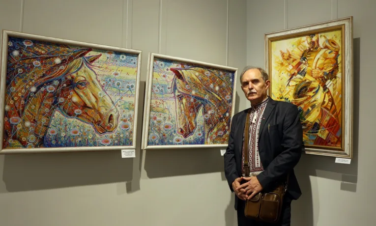 У Тернополі відкрили ювілейну виставку Миколи Шевчука "У нашім раї на землі"