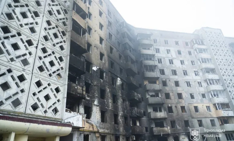 Ще одна дитина не вижила після атаки на Тернопіль: у лікарні померла 12-річна Адріана