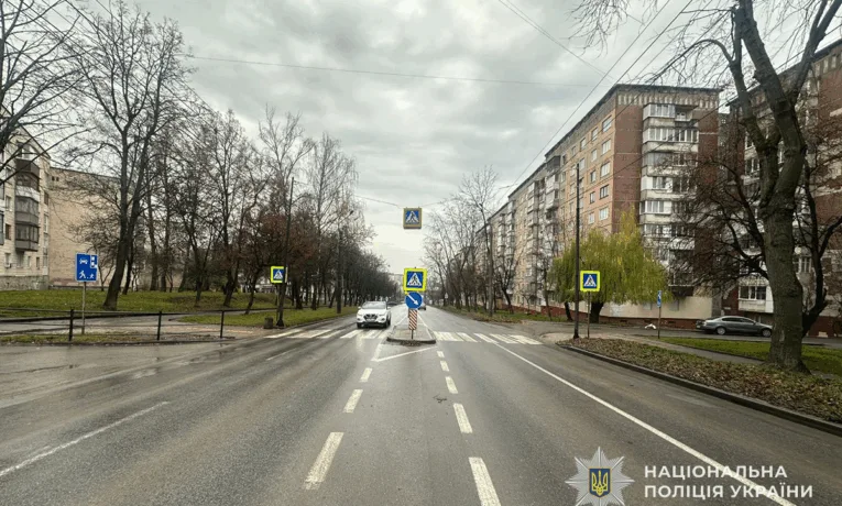 У Тернополі водій на "Фольксвагені" збив дитину