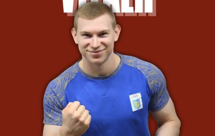 Студент тернопільського вишу Віталій Дадерко став срібним призером з важкої атлетики