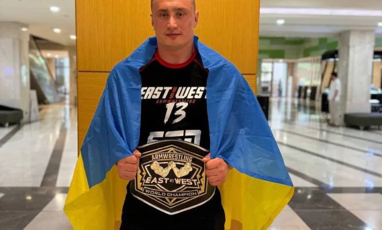 Олег Петренко