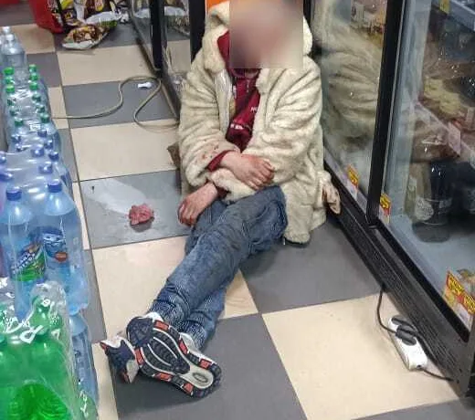 Поліцейські охорони виявили неповнолітнього під час спроби крадіжки з магазину