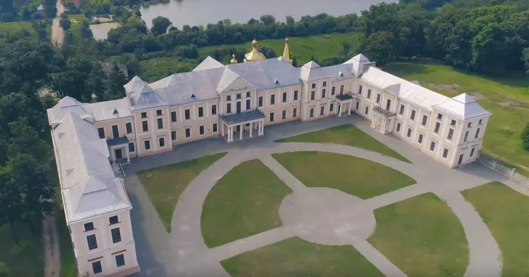 вишнівецький палац