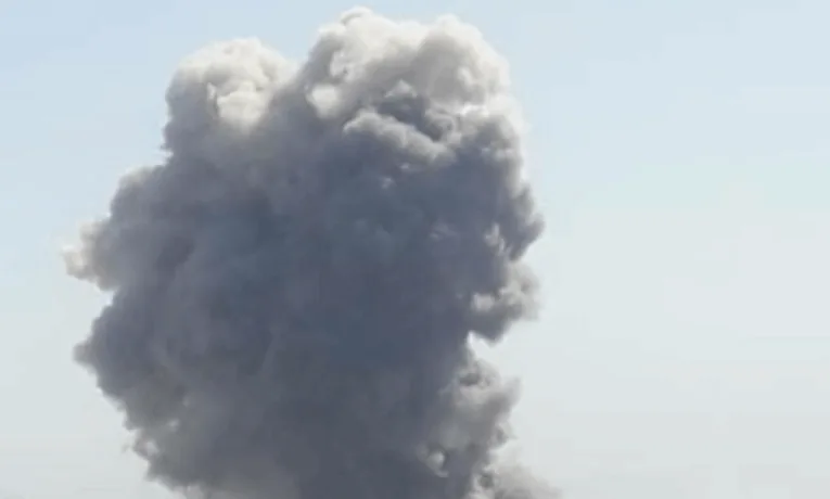 Вибухи у Тернополі. Місто в диму