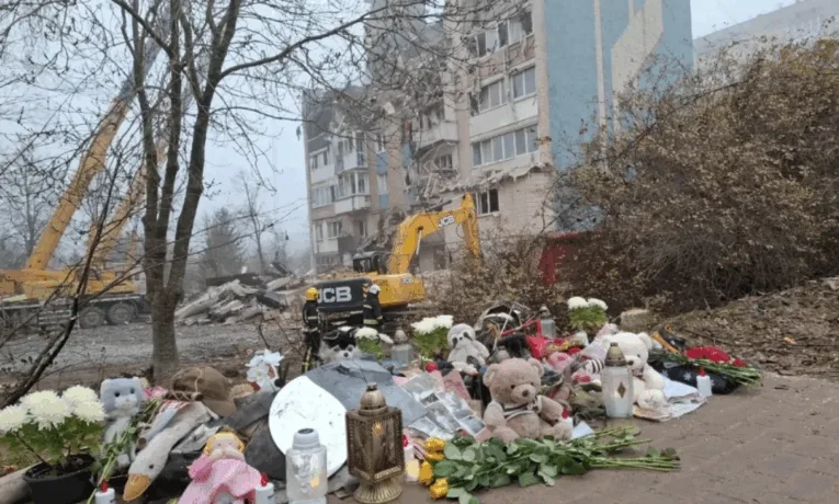 Троє дітей загинули, троє зникли безвісти, 18 травмовані – наслідки ракетного удару по Тернополю