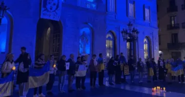 “Не мовчіть!”: у Барселоні вшанували пам’ять жертв російської атаки на Тернопіль