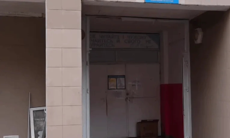 Дитячий садок у Тернополі після ракетного удару став волонтерським штабом