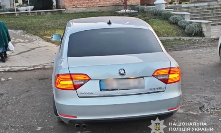 На Чортківщині водій, позбавлений прав за п’яне кермування, знову сів за кермо