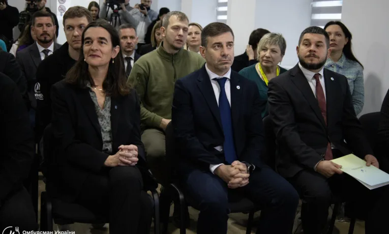 У Тернополі Дмитро Лубінець провів зустріч із родинами загиблих і зниклих безвісти захисників