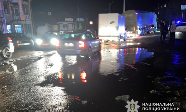 У Кременці водій на Infiniti збив на смерть пішохода