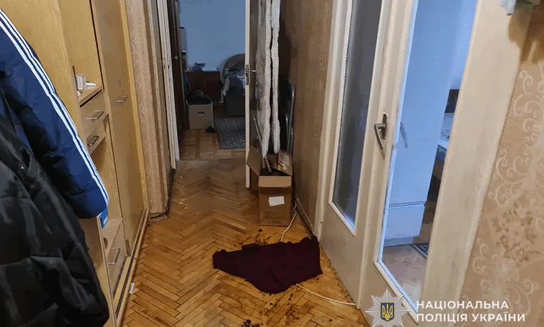 У Тернополі чоловік побив матір до смерті: поліція затримала підозрюваного